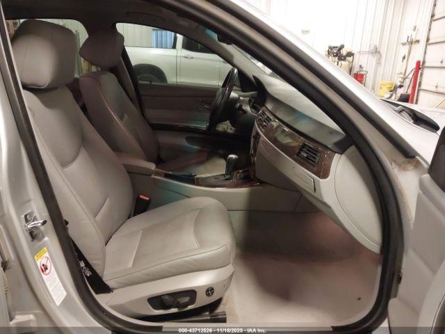 BMW 3 Series Image 6