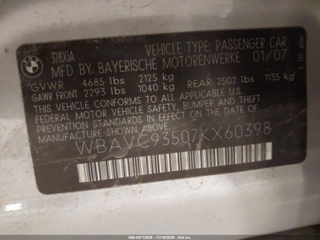 BMW 3 Series Image 8