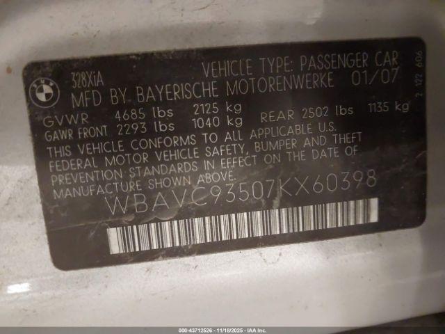 BMW 3 Series Image 8