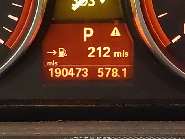 BMW 3 Series Image 9