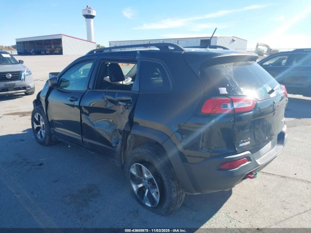Jeep Cherokee Trailhawk Image 10