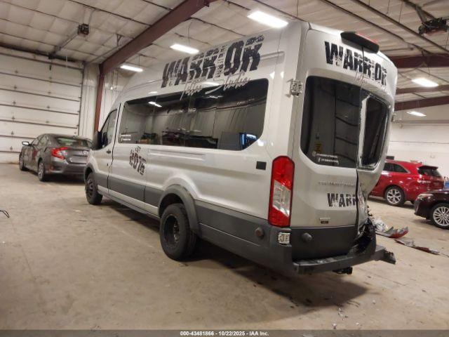 Ford Transit Xlt Image 12