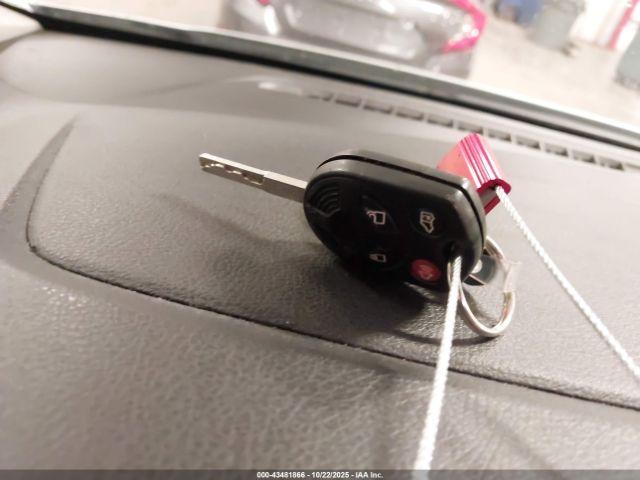 Ford Transit Xlt Image 15