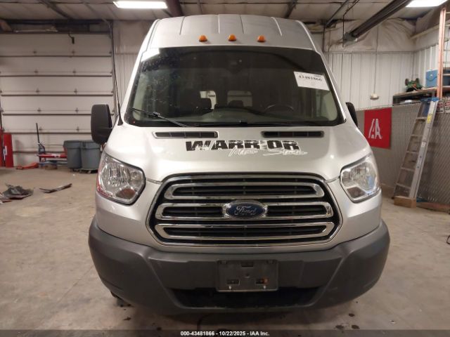 Ford Transit Xlt Image 4