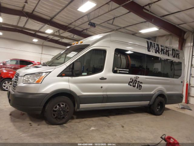 Ford Transit Xlt Image 7