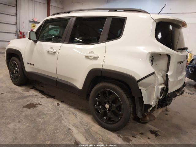 Jeep Renegade Latitude Image 12