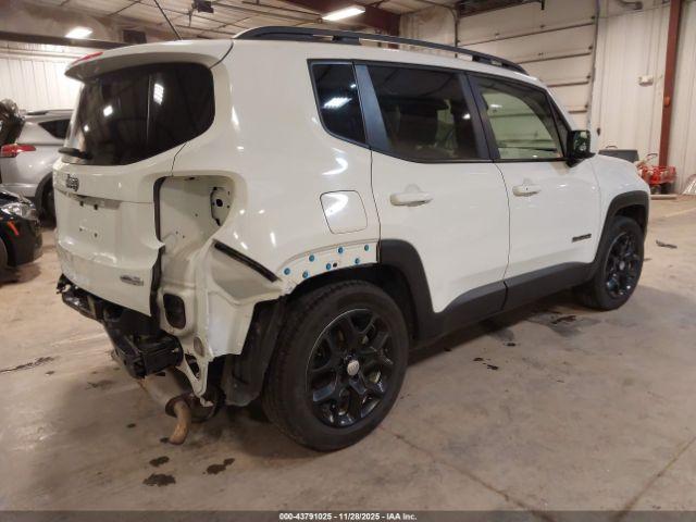 Jeep Renegade Latitude Image 6