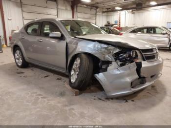  Salvage Dodge Avenger