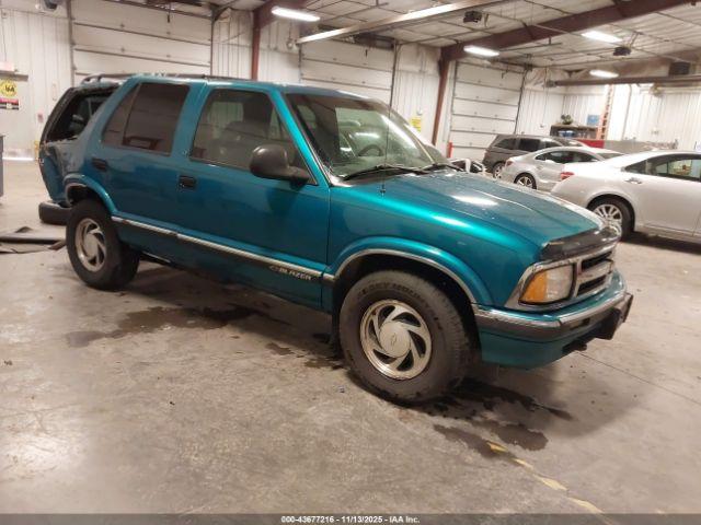  Salvage Chevrolet Blazer