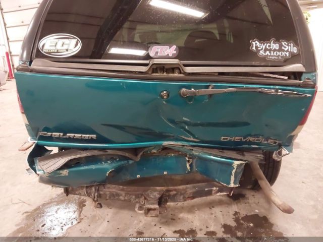 Chevrolet Blazer Image 4