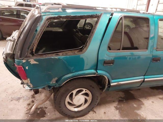 Chevrolet Blazer Image 7