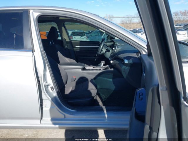 Nissan Altima Sv Intelligent Awd Image 3