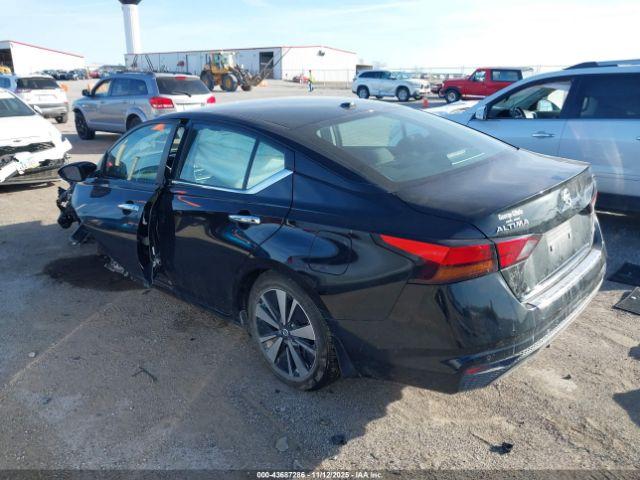 Nissan Altima Sv Intelligent Awd Image 16