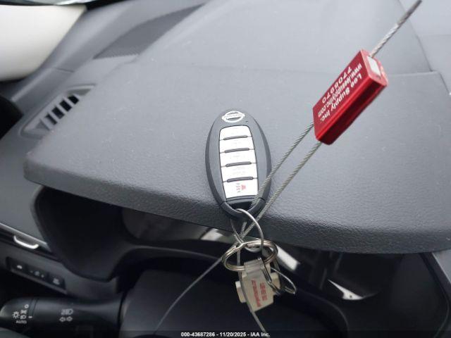 Nissan Altima Sv Intelligent Awd Image 5