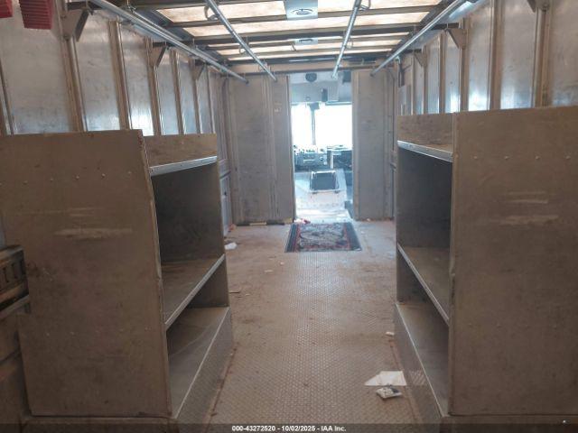 Freightliner Chassis M Line Walk-in Van Image 7