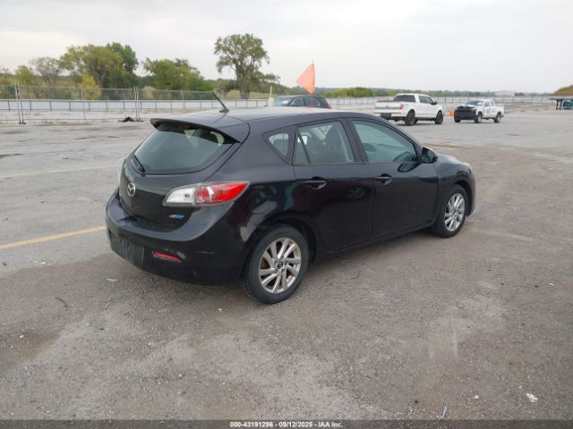 Mazda Mazda3 I Touring Image 12