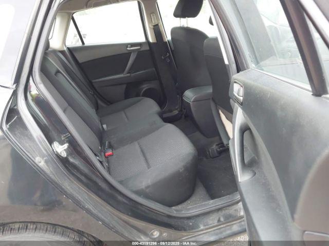 Mazda Mazda3 I Touring Image 7