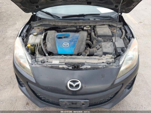 Mazda Mazda3 I Touring Image 9