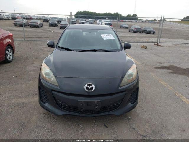 Mazda Mazda3 I Touring Image 11