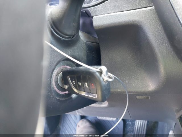 Toyota Camry Se Awd Image 7