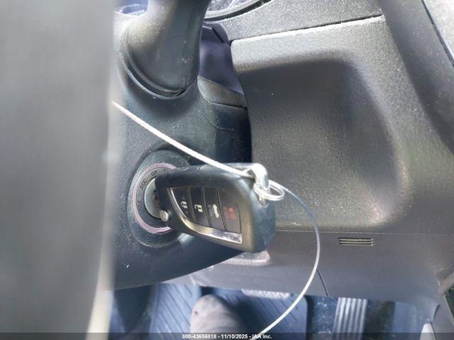 Toyota Camry Se Awd Image 7