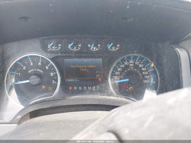 Ford F-150 Xlt Image 12