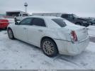 Chrysler 300 Limited Image 10