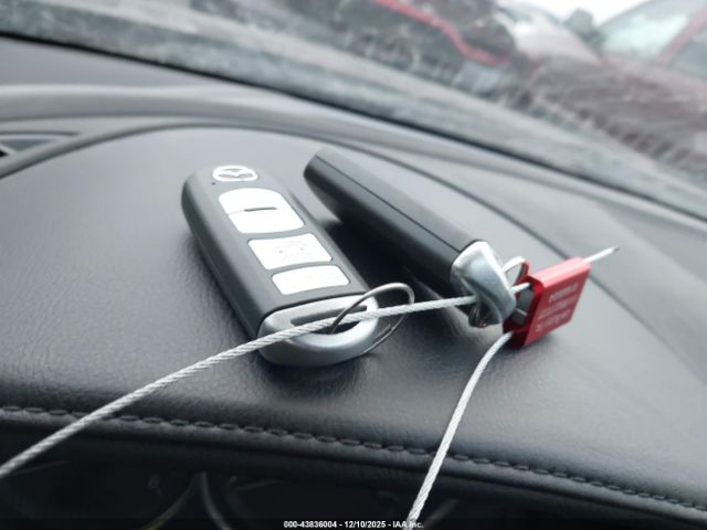 Mazda Mazda6 Touring Image 2