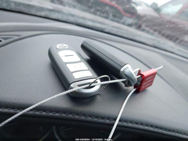 Mazda Mazda6 Touring Image 2