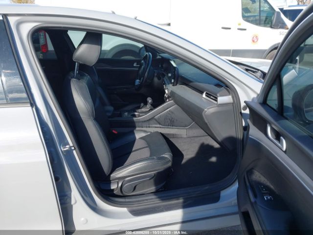 Kia K5 Gt-line Image 2