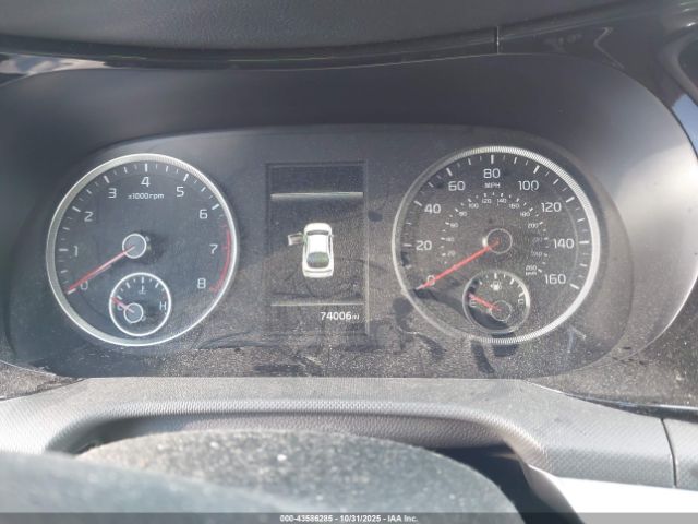 Kia K5 Gt-line Image 11