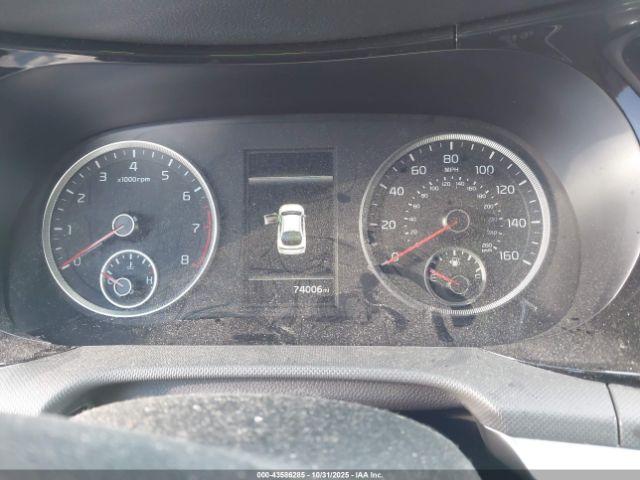 Kia K5 Gt-line Image 11