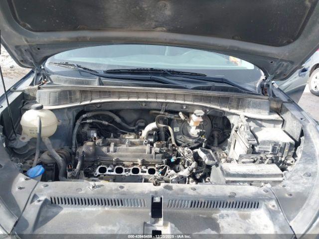 Hyundai TUCSON Sport Image 9