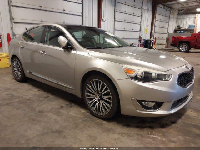  Salvage Kia Cadenza