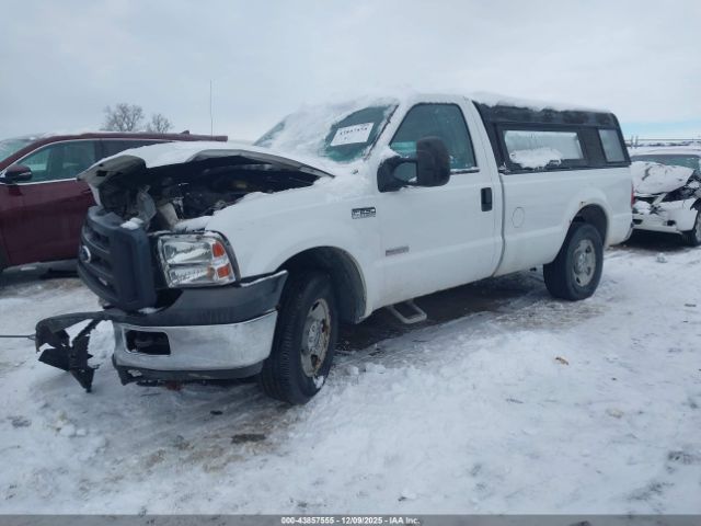 Ford F-250 Image 12