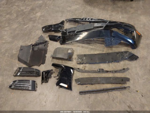 Audi A4 2.0t Season Of Audi Premium Image 11