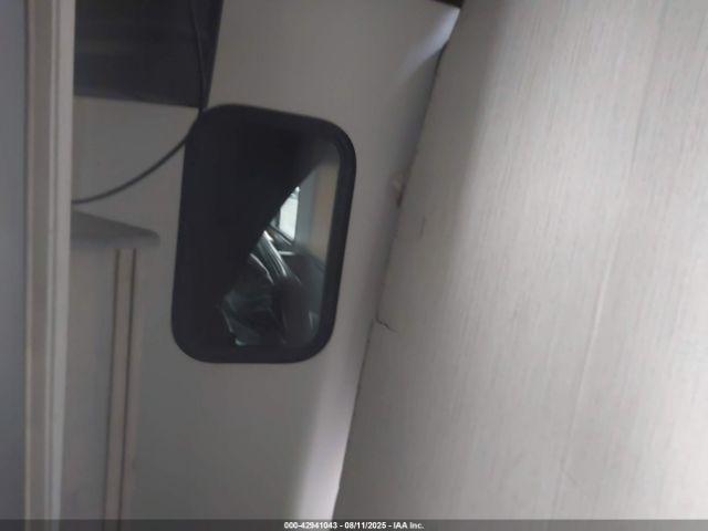 Forest River Puma Image 9