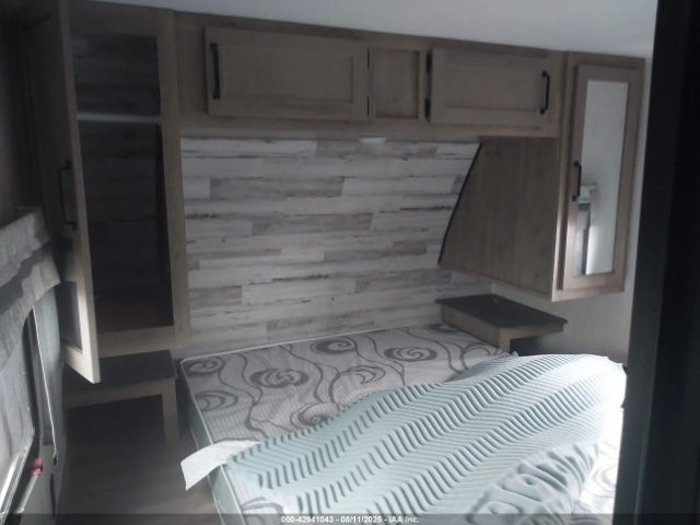 Forest River Puma Image 10