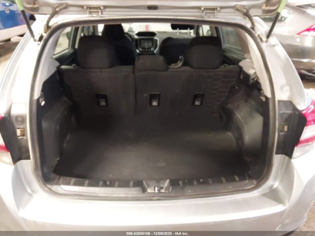 Subaru Impreza 2.0i Image 13