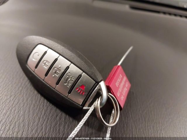 Nissan Armada Platinum Image 13