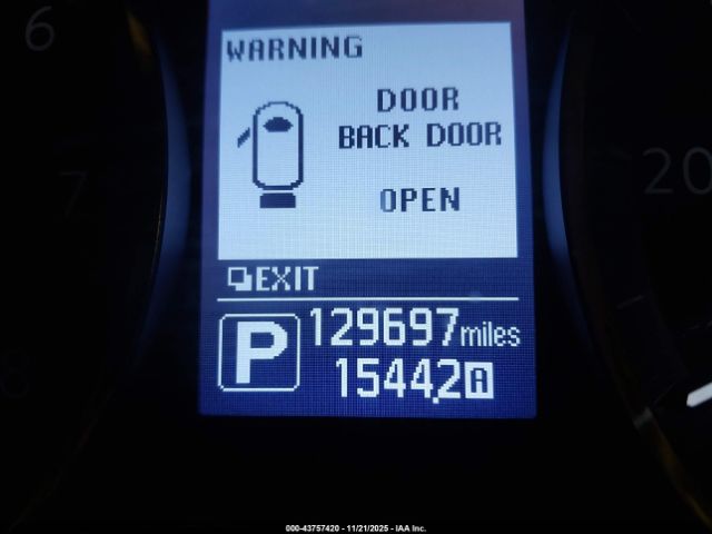 Nissan Armada Platinum Image 9