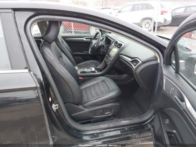 Ford Fusion Se Image 16