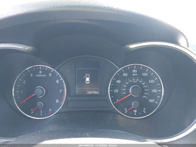 Kia Forte Lx Image 8