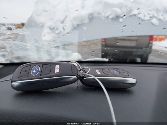 Subaru Outback 2.5i Limited Image 8