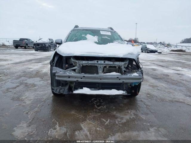 Subaru Outback 2.5i Limited Image 16