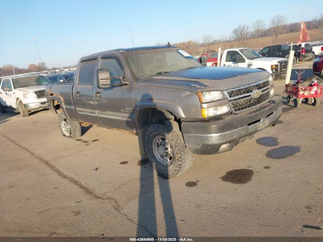  Salvage Chevrolet Silverado 2500