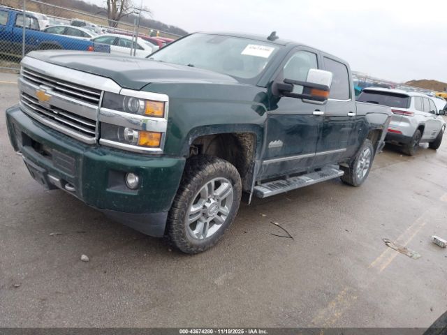 Chevrolet Silverado 2500 High Country Image 2