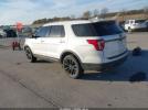 Ford Explorer Xlt Image 3