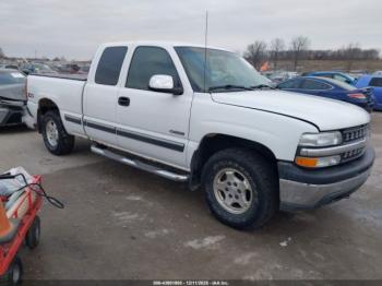  Salvage Chevrolet Silverado 1500