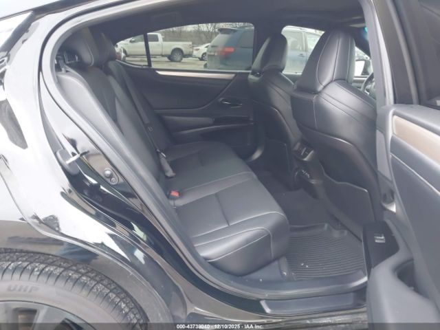 Lexus Es F Sport Handling Image 11